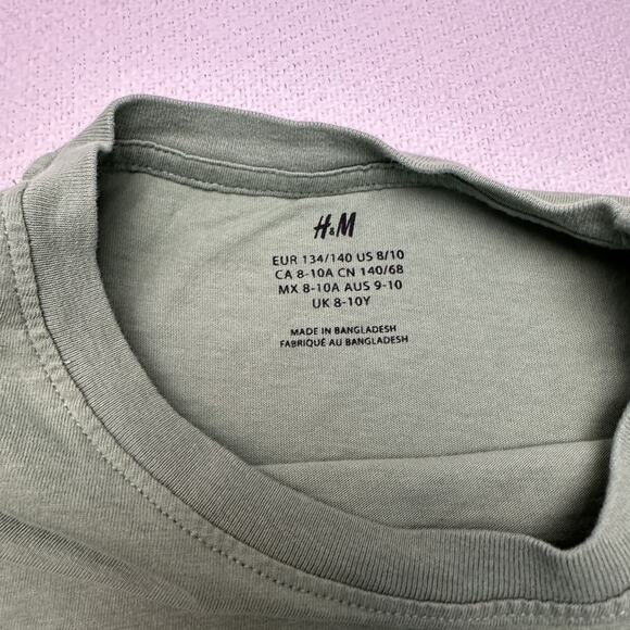 H&M Basic Green Tee - Picture 2 of 2